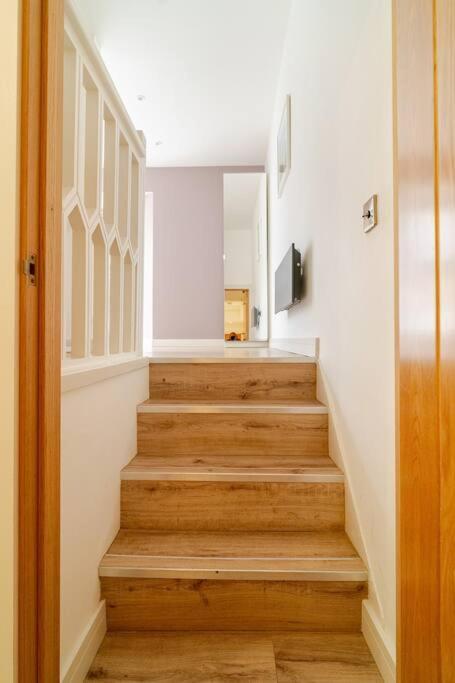 Stunning 2 Bed Apartment, Heart Of The Barbican Plymouth Bagian luar foto